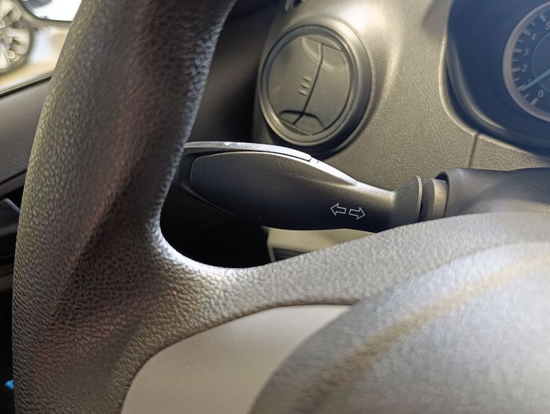 Ford Ka Se 1.0 Ha B 2017/2018 SIM VEÍCULOS PORTO ALEGRE / Carros no Vale