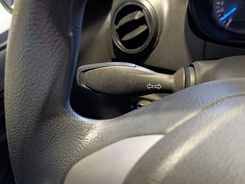 Ford Ka Sedan 1.0 Se 2019/2020 SIM VEÍCULOS PORTO ALEGRE / Carros no Vale