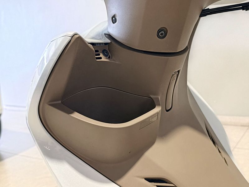 Honda Motos Biz 125 Ex 125 Ex 2024/2025 SIM VEÍCULOS PORTO ALEGRE / Carros no Vale