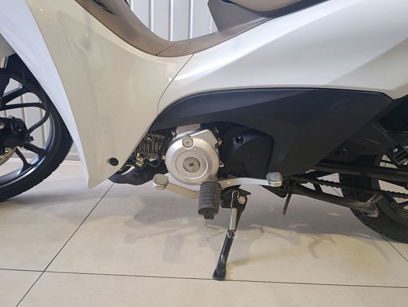 Honda Motos Biz 125 Ex 125 Ex 2024/2025 SIM VEÍCULOS PORTO ALEGRE / Carros no Vale