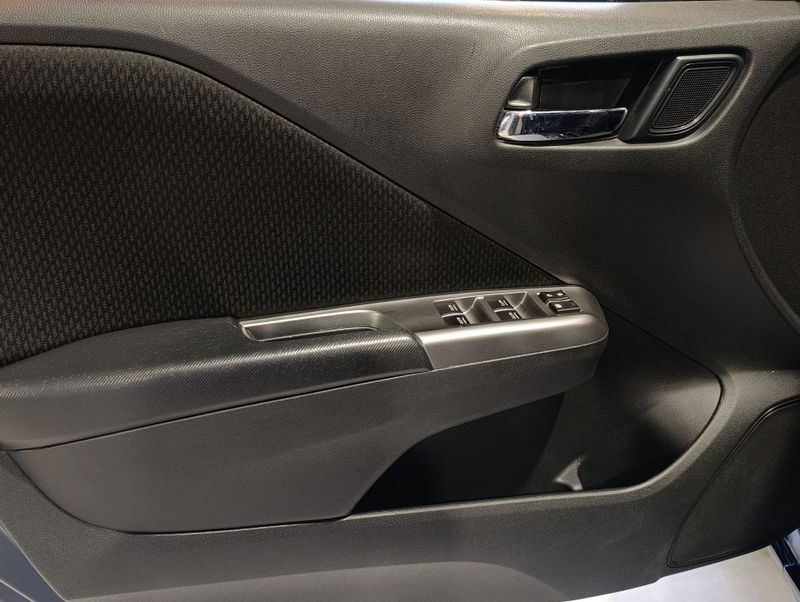 Honda City 1.5 Lx 16v 2019/2019 SIM VEÍCULOS PORTO ALEGRE / Carros no Vale