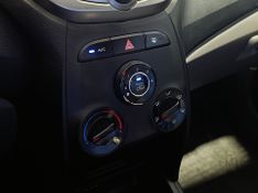 Hyundai Hb20s 1.6m Comf 2015/2015 SIM VEÍCULOS PORTO ALEGRE / Carros no Vale