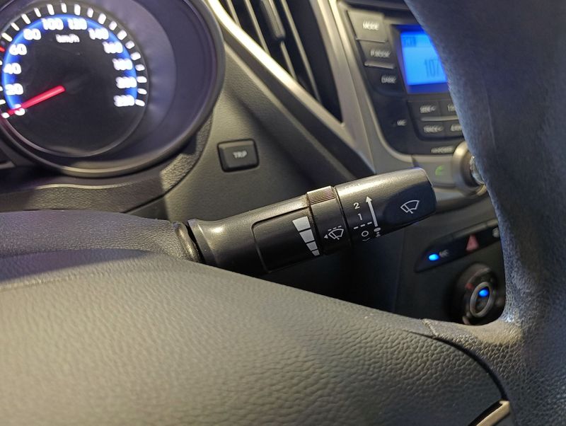 Hyundai Hb20s 1.6m Comf 2015/2015 SIM VEÍCULOS PORTO ALEGRE / Carros no Vale