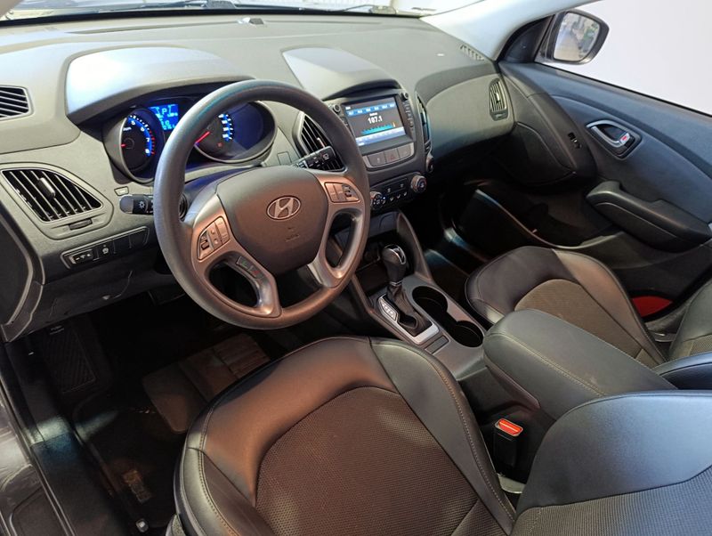Hyundai Ix35 2.0 Mpfi Gl 16v 2021/2022 SIM VEÍCULOS PORTO ALEGRE / Carros no Vale