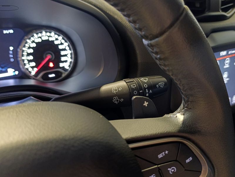 Jeep Renegade 1.8 16v Limited 2021/2021 SIM VEÍCULOS PORTO ALEGRE / Carros no Vale