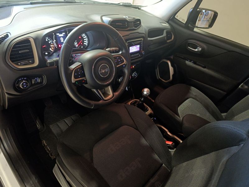 Jeep Renegade Sport 2015/2016 SIM VEÍCULOS PORTO ALEGRE / Carros no Vale