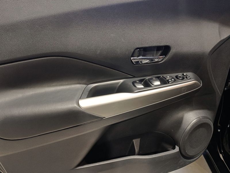 Nissan Kicks Sl Cvt 1.6 2020/2021 SIM VEÍCULOS PORTO ALEGRE / Carros no Vale