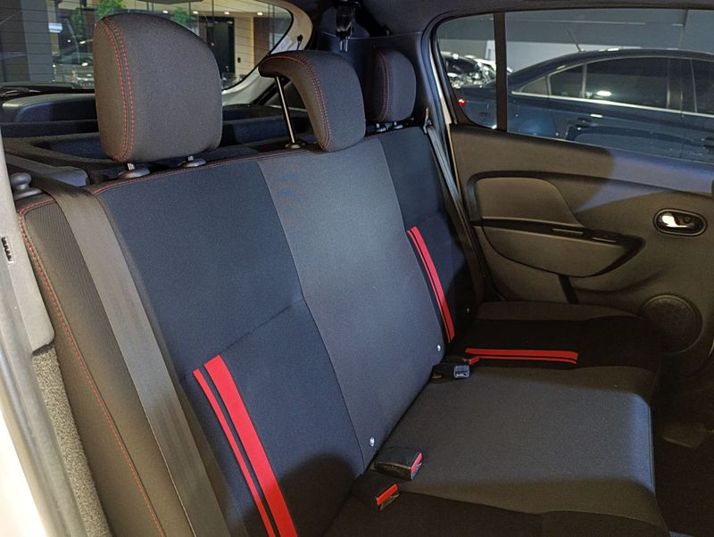 Renault Sandero Rs20 2019/2020 SIM VEÍCULOS PORTO ALEGRE / Carros no Vale