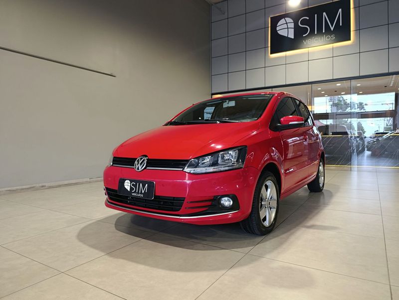 Volkswagen Fox Cl Mbv 2017/2018 SIM VEÍCULOS PORTO ALEGRE / Carros no Vale