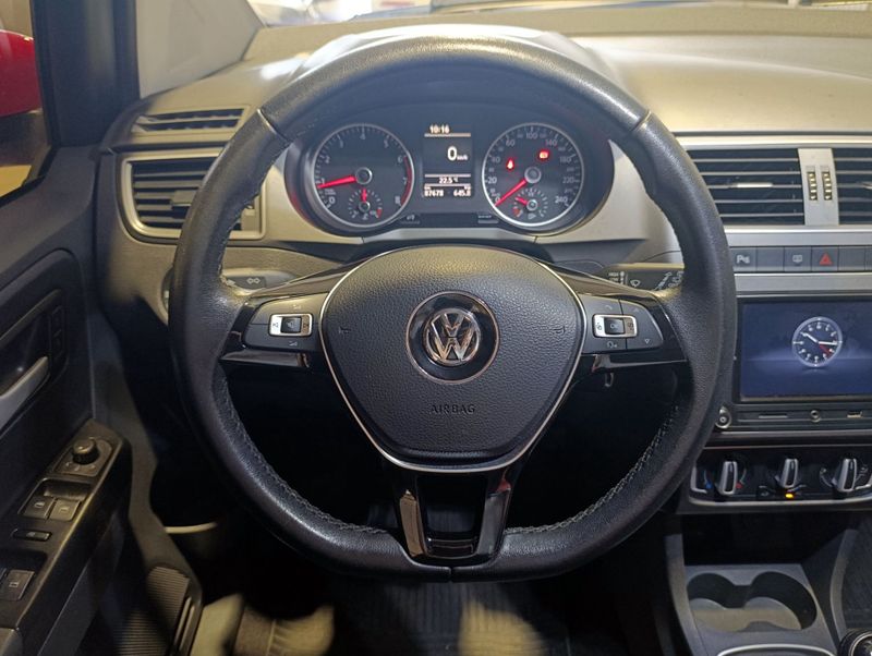 Volkswagen Fox Cl Mbv 2017/2018 SIM VEÍCULOS PORTO ALEGRE / Carros no Vale