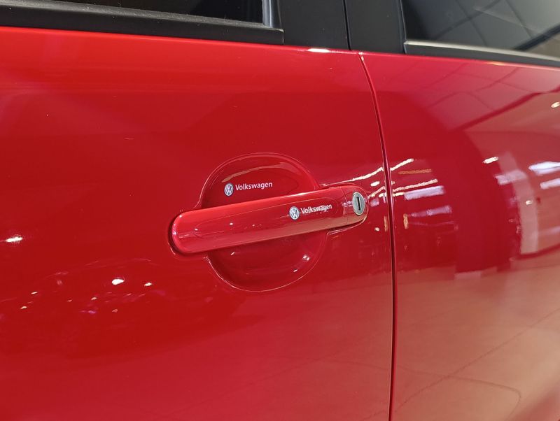 Volkswagen Fox Cl Mbv 2017/2018 SIM VEÍCULOS PORTO ALEGRE / Carros no Vale