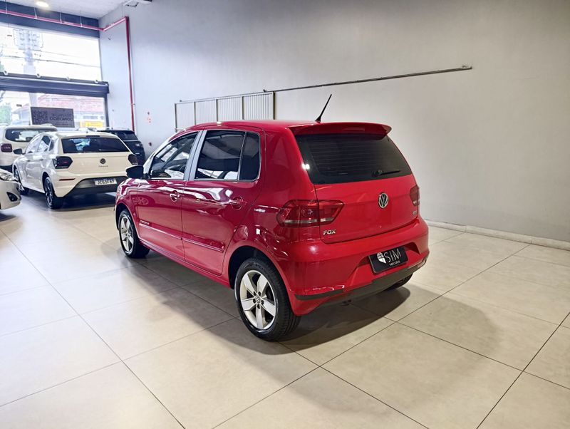 Volkswagen Fox Cl Mbv 2017/2018 SIM VEÍCULOS PORTO ALEGRE / Carros no Vale