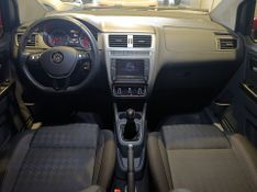 Volkswagen Fox Cl Mbv 2017/2018 SIM VEÍCULOS PORTO ALEGRE / Carros no Vale