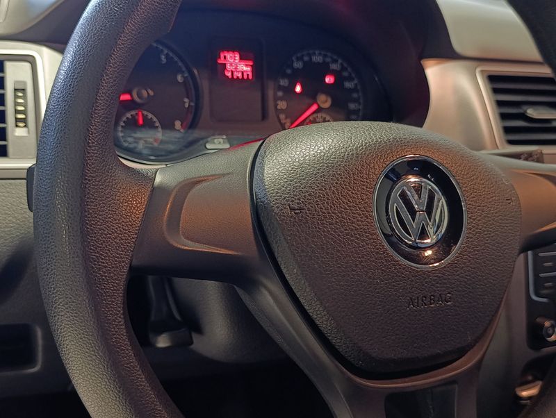 Volkswagen Fox Tl Mcv 2016/2017 SIM VEÍCULOS PORTO ALEGRE / Carros no Vale