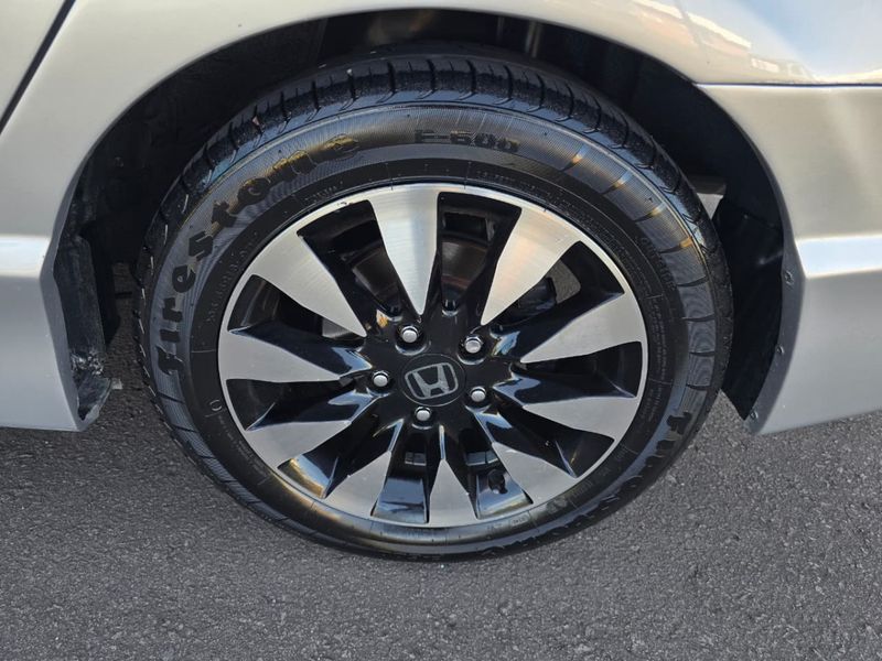 Honda Civic Sed LXL/ LXL SE 1.8 16V 2010/2011 AUTO NÍVEL VEÍCULOS SANTA CRUZ DO SUL / Carros no Vale Honda Civic Sed LXL/ LXL SE 1.8 16V 2010/2011 AUTO NÍVEL VEÍCULOS SANTA CRUZ DO SUL / Carros no Vale