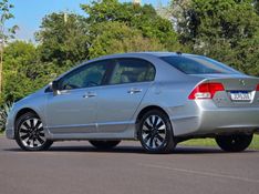 Honda Civic Sed LXL/ LXL SE 1.8 16V 2010/2011 AUTO NÍVEL VEÍCULOS SANTA CRUZ DO SUL / Carros no Vale