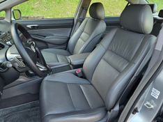 Honda Civic Sed LXL/ LXL SE 1.8 16V 2010/2011 AUTO NÍVEL VEÍCULOS SANTA CRUZ DO SUL / Carros no Vale