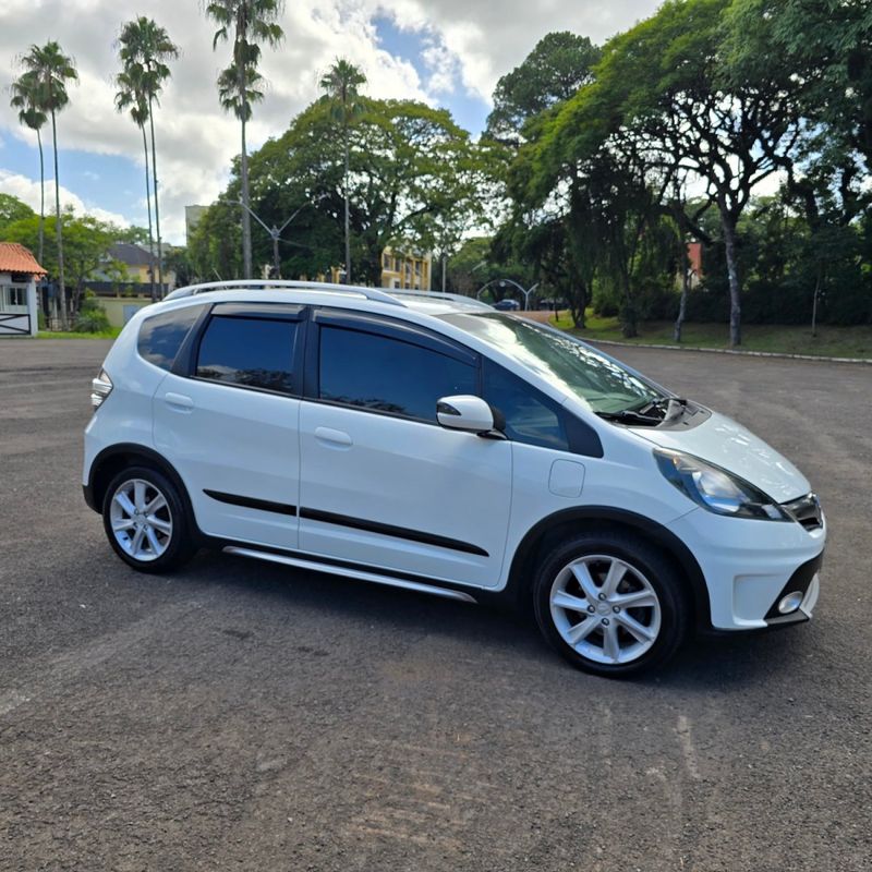 Honda Fit Twist 1.5 16V 2012/2013 AUTO NÍVEL VEÍCULOS SANTA CRUZ DO SUL / Carros no Vale
