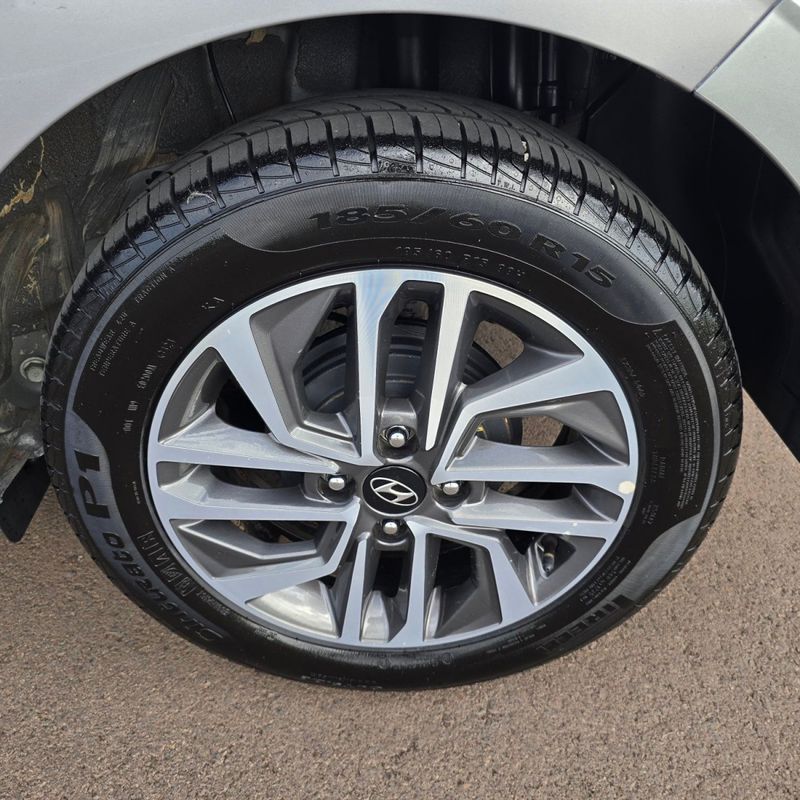 Hyundai HB20 Limited Plus 1.0 12V Mec. 2024/2025 AUTO NÍVEL VEÍCULOS SANTA CRUZ DO SUL / Carros no Vale