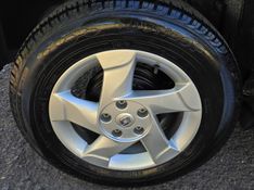 Renault DUSTER OUTDOOR 1.6 Hi 16V Mec. 2014/2015 AUTO NÍVEL VEÍCULOS SANTA CRUZ DO SUL / Carros no Vale