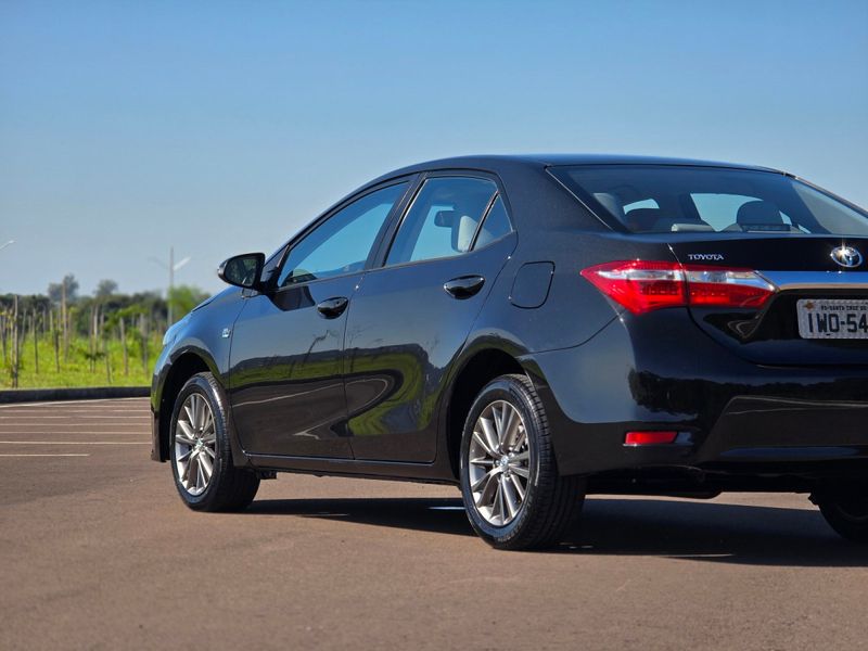 Toyota Corolla XEi 2.0 16V 2016/2016 AUTO NÍVEL VEÍCULOS SANTA CRUZ DO SUL / Carros no Vale Toyota Corolla XEi 2.0 16V 2016/2016 AUTO NÍVEL VEÍCULOS SANTA CRUZ DO SUL / Carros no Vale