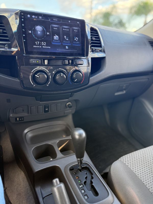 Toyota Hilux CD SR 4×2 2.7 16V/ 2013/2013 ATUAL VEÍCULOS VISTA ALEGRE DO PRATA / Carros no Vale