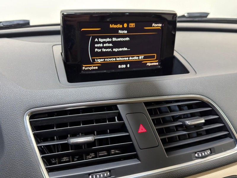 AUDI Q3 1.4 TFSI AMBITION 2016/2016 SUL SERRA MOTORS CAXIAS DO SUL / Carros no Vale