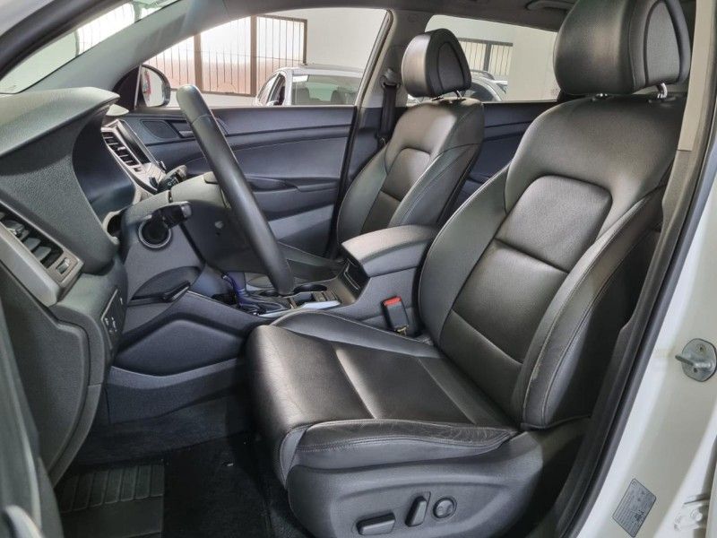 HYUNDAI TUCSON 1.6 GLS TURBO 2018/2019 SUL SERRA MOTORS CAXIAS DO SUL / Carros no Vale HYUNDAI TUCSON 1.6 GLS TURBO 2018/2019 SUL SERRA MOTORS CAXIAS DO SUL / Carros no Vale
