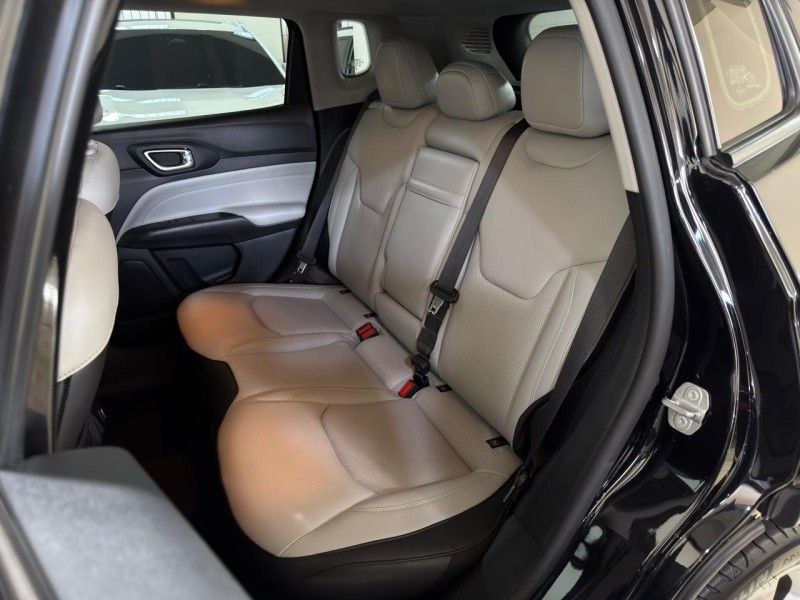 JEEP COMPASS 2.0 16V LONGITUDE 4X4 2021/2022 SUL SERRA MOTORS CAXIAS DO SUL / Carros no Vale