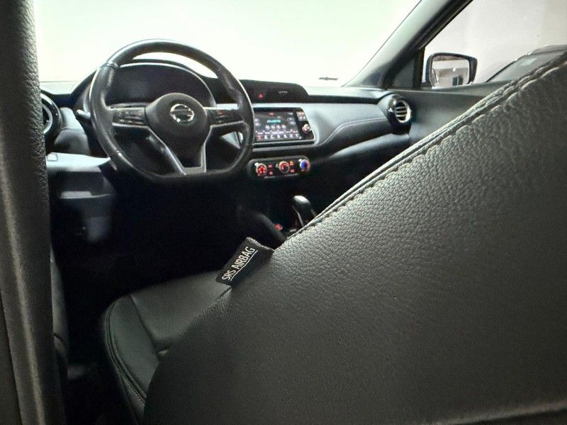 NISSAN KICKS 1.6 16V SV PACK PLUS XTRONIC 2021/2021 SUL SERRA MOTORS CAXIAS DO SUL / Carros no Vale NISSAN KICKS 1.6 16V SV PACK PLUS XTRONIC 2021/2021 SUL SERRA MOTORS CAXIAS DO SUL / Carros no Vale