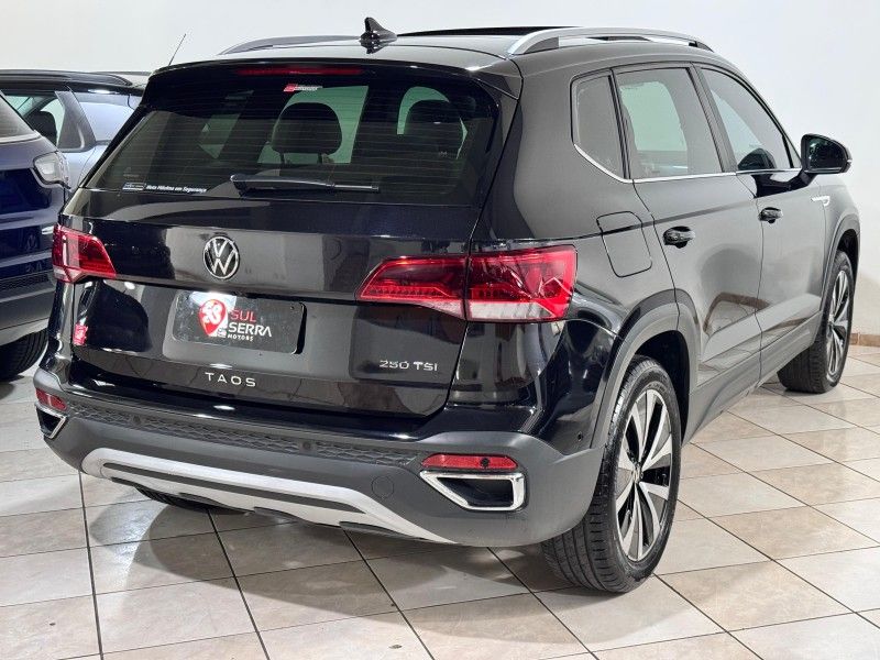 VOLKSWAGEN TAOS 1.4 16V HIGHLINE TSI 2023/2023 SUL SERRA MOTORS CAXIAS DO SUL / Carros no Vale