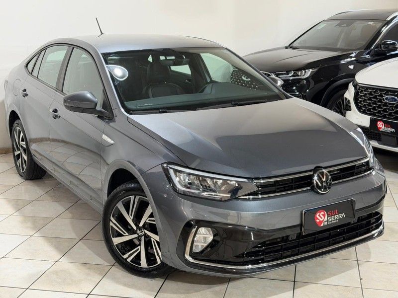 VOLKSWAGEN VIRTUS 1.0 200 TSI HIGHLINE 2023/2024 SUL SERRA MOTORS CAXIAS DO SUL / Carros no Vale