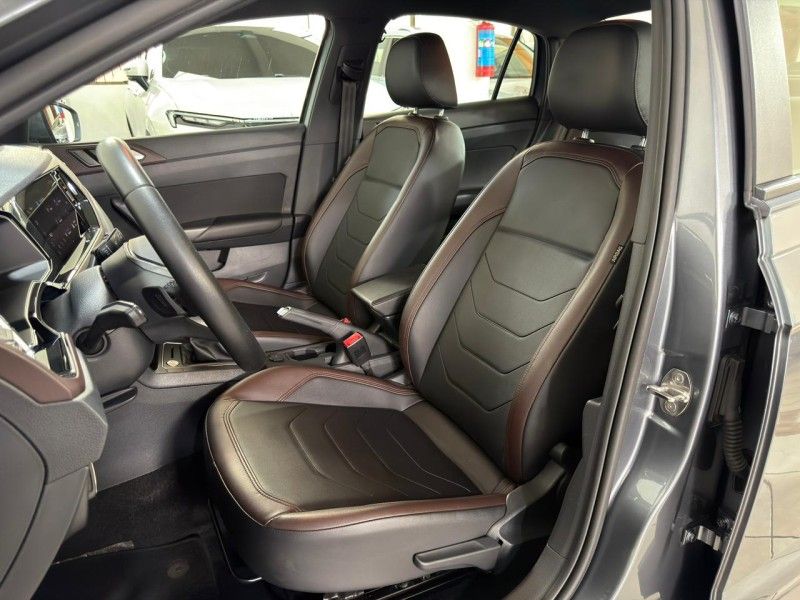 VOLKSWAGEN VIRTUS 1.0 200 TSI HIGHLINE 2023/2024 SUL SERRA MOTORS CAXIAS DO SUL / Carros no Vale