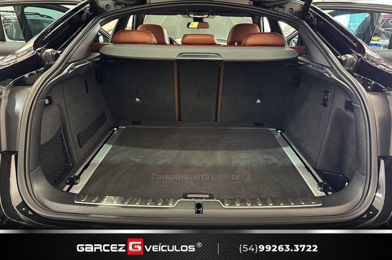 BMW X6 3.0 35I 4X4 COUPÉ 6 CILINDROS 24V 2018/2018 GARCEZ VEÍCULOS BENTO GONÇALVES / Carros no Vale BMW X6 3.0 35I 4X4 COUPÉ 6 CILINDROS 24V 2018/2018 GARCEZ VEÍCULOS BENTO GONÇALVES / Carros no Vale