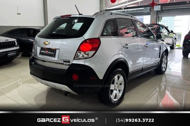 CHEVROLET CAPTIVA 2.4 SFI ECOTEC FWD 16V 2010/2011 GARCEZ VEÍCULOS BENTO GONÇALVES / Carros no Vale