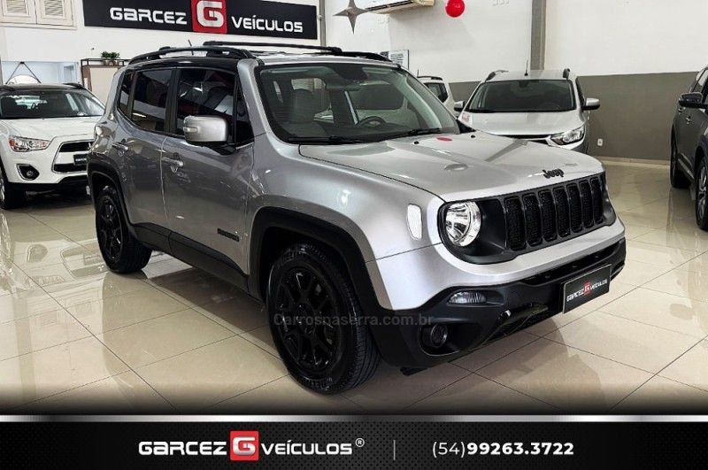 JEEP RENEGADE 1.8 16V NIGHT EAGLE 4X2 2019/2019 GARCEZ VEÍCULOS BENTO GONÇALVES / Carros no Vale JEEP RENEGADE 1.8 16V NIGHT EAGLE 4X2 2019/2019 GARCEZ VEÍCULOS BENTO GONÇALVES / Carros no Vale