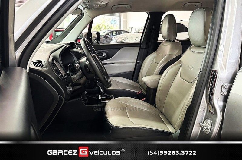 JEEP RENEGADE 1.8 16V NIGHT EAGLE 4X2 2019/2019 GARCEZ VEÍCULOS BENTO GONÇALVES / Carros no Vale JEEP RENEGADE 1.8 16V NIGHT EAGLE 4X2 2019/2019 GARCEZ VEÍCULOS BENTO GONÇALVES / Carros no Vale