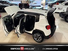 JEEP RENEGADE 2.0 16V TURBO LONGITUDE 4X4 2020/2020 GARCEZ VEÍCULOS BENTO GONÇALVES / Carros no Vale