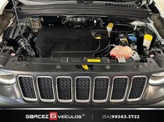 JEEP RENEGADE 2.0 16V TURBO LONGITUDE 4X4 2020/2020 GARCEZ VEÍCULOS BENTO GONÇALVES / Carros no Vale
