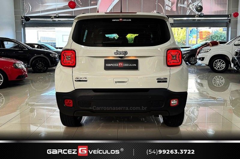 JEEP RENEGADE 2.0 16V TURBO LONGITUDE 4X4 2020/2020 GARCEZ VEÍCULOS BENTO GONÇALVES / Carros no Vale