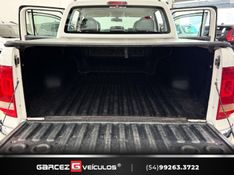 VOLKSWAGEN AMAROK 2.0 HIGHLINE 4X4 CD 16V TURBO INTERCOOLER 2014/2014 GARCEZ VEÍCULOS BENTO GONÇALVES / Carros no Vale