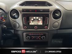 VOLKSWAGEN AMAROK 2.0 HIGHLINE 4X4 CD 16V TURBO INTERCOOLER 2014/2014 GARCEZ VEÍCULOS BENTO GONÇALVES / Carros no Vale