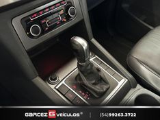 VOLKSWAGEN AMAROK 2.0 HIGHLINE 4X4 CD 16V TURBO INTERCOOLER 2014/2014 GARCEZ VEÍCULOS BENTO GONÇALVES / Carros no Vale