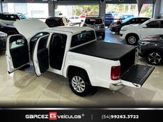 VOLKSWAGEN AMAROK 2.0 HIGHLINE 4X4 CD 16V TURBO INTERCOOLER 2014/2014 GARCEZ VEÍCULOS BENTO GONÇALVES / Carros no Vale