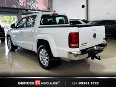 VOLKSWAGEN AMAROK 2.0 HIGHLINE 4X4 CD 16V TURBO INTERCOOLER 2014/2014 GARCEZ VEÍCULOS BENTO GONÇALVES / Carros no Vale