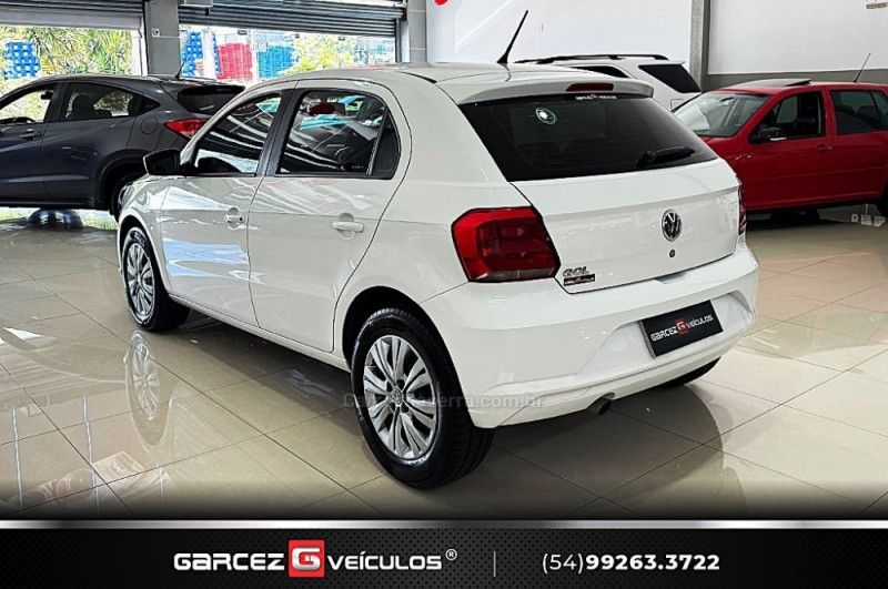 VOLKSWAGEN GOL 1.6 MSI 8V TOTALFLEX 2020/2021 GARCEZ VEÍCULOS BENTO GONÇALVES / Carros no Vale