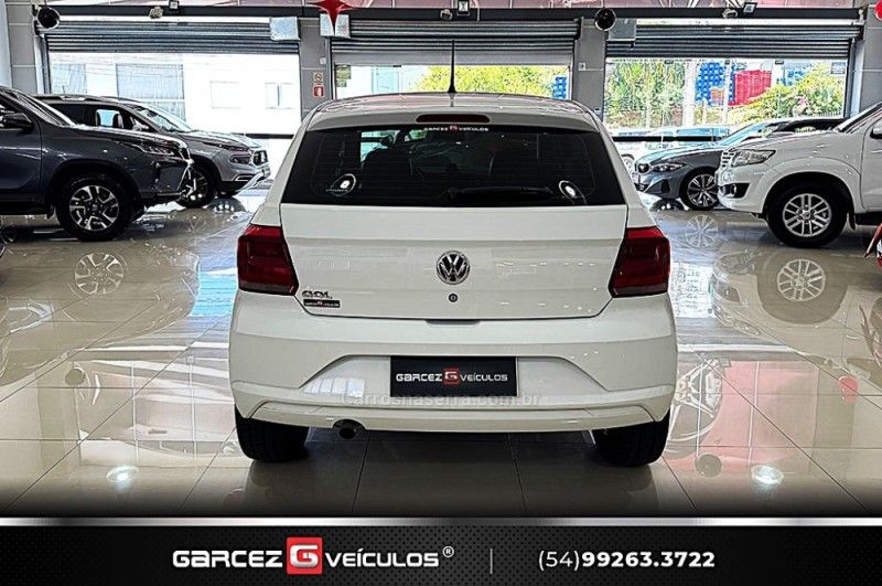 VOLKSWAGEN GOL 1.6 MSI 8V TOTALFLEX 2020/2021 GARCEZ VEÍCULOS BENTO GONÇALVES / Carros no Vale