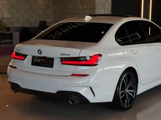BMW 320I 2.0 M SPORT 16V TURBO 2020/2020 GRIFFCAR MULTIMARCAS DOIS IRMÃOS / Carros no Vale