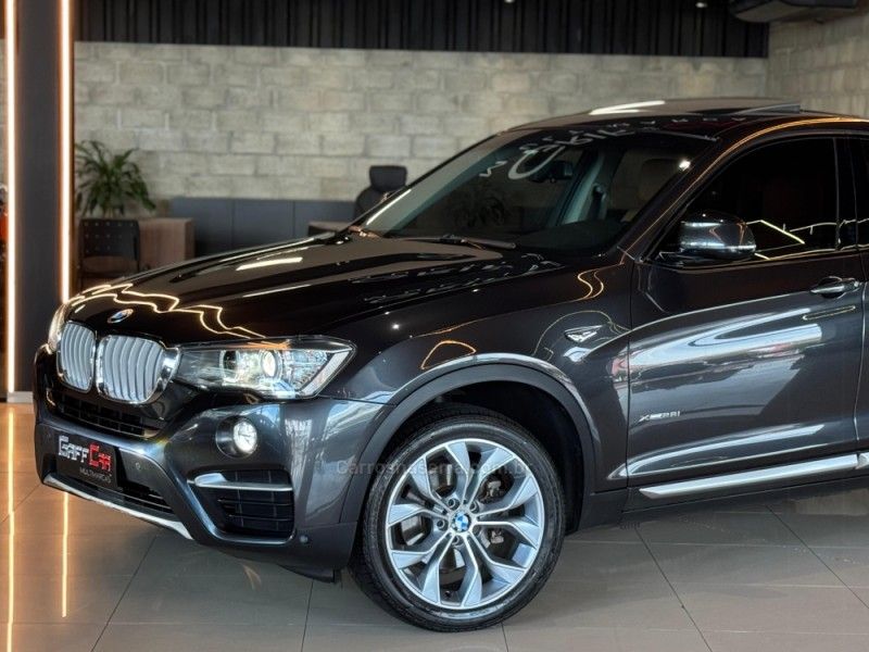 BMW X4 2.0 XDRIVE 30I M SPORT TURBO 2018/2018 GRIFFCAR MULTIMARCAS DOIS IRMÃOS / Carros no Vale