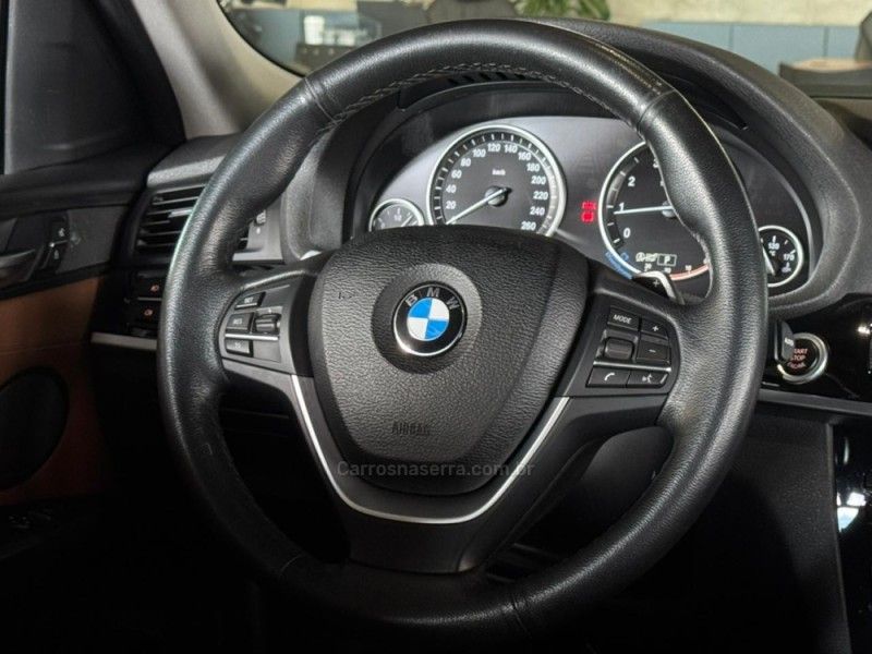 BMW X4 2.0 XDRIVE 30I M SPORT TURBO 2018/2018 GRIFFCAR MULTIMARCAS DOIS IRMÃOS / Carros no Vale